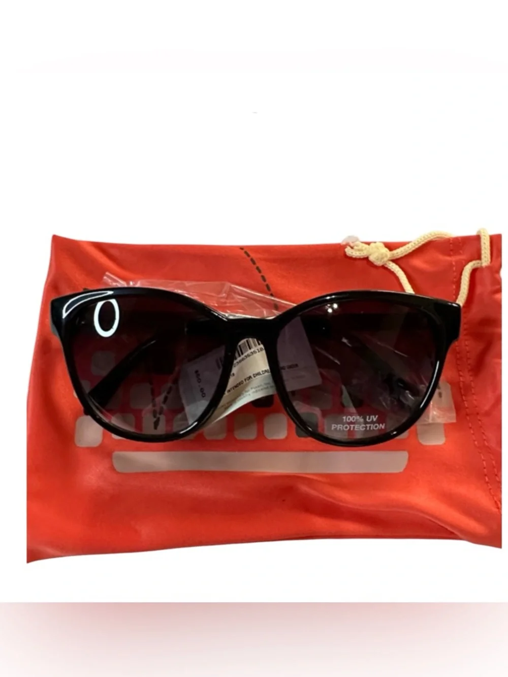Fossil Semi Cat-Eye Sunglasses with Black & Silver Frame. 100% UV Protection